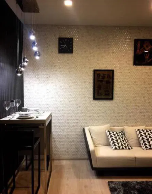 For RentCondoSukhumvit, Asoke, Thonglor : (not accept co) M Thonglor please add LlNE lD @806qphgn o8415o5483 Rent & Sell