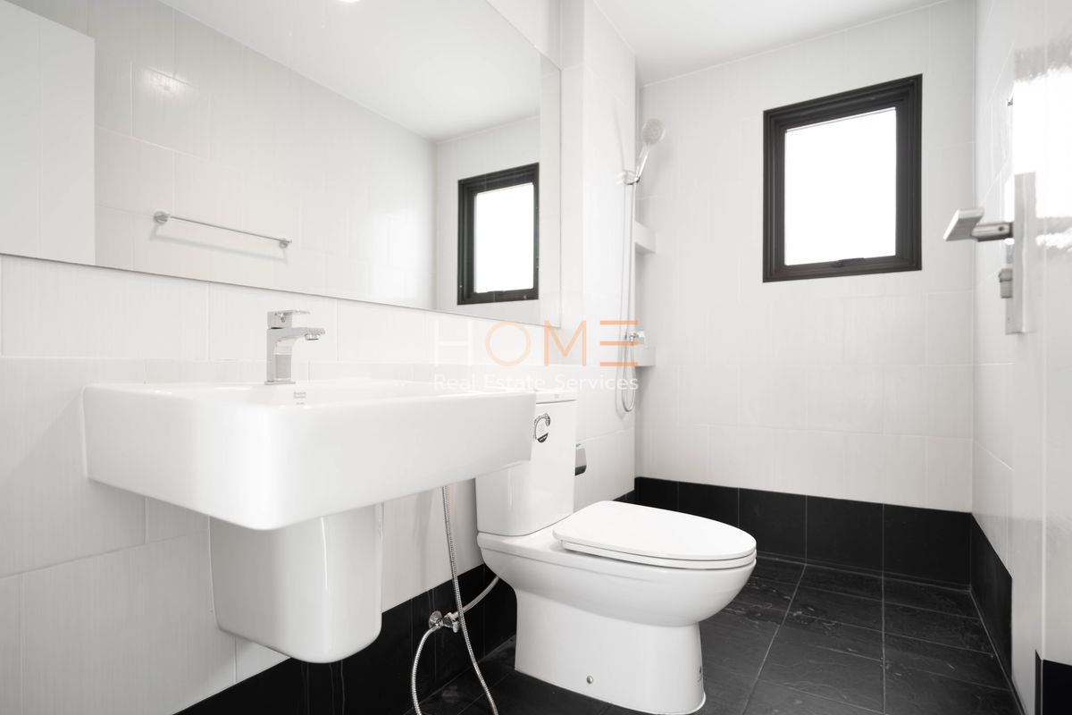 ขายบ้านนวมินทร์ รามอินทรา : เดินทางไป 30นาทีพระราม 9 เอกมัย 30 นาที 🔥 บ้านเดี่ยว เพฟ รามอินทรา - วงแหวน / 3 ห้องนอน (ขาย), Pave Ramintra - Wongwaen / Detached House 3 Bedrooms (FOR SALE) TAN468