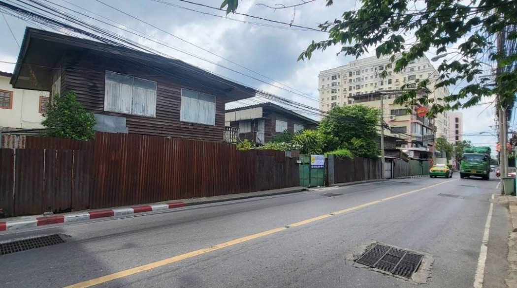 ขายที่ดินรัชดา ห้วยขวาง : ที่ดินติดถนนใหญ่ ห้วยขวาง เหมาะทำธุรกิจ ลงทุน