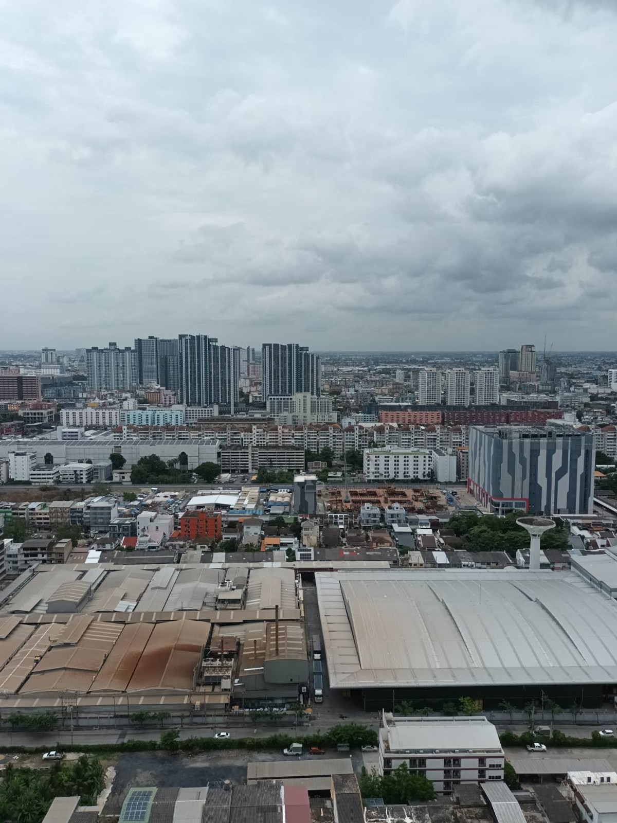 For RentCondoRamkhamhaeng, Hua Mak : 💥 Rent Supalai Werenda, Ramkhamhaeng, new 28 sqm. Price 12,000 baht.