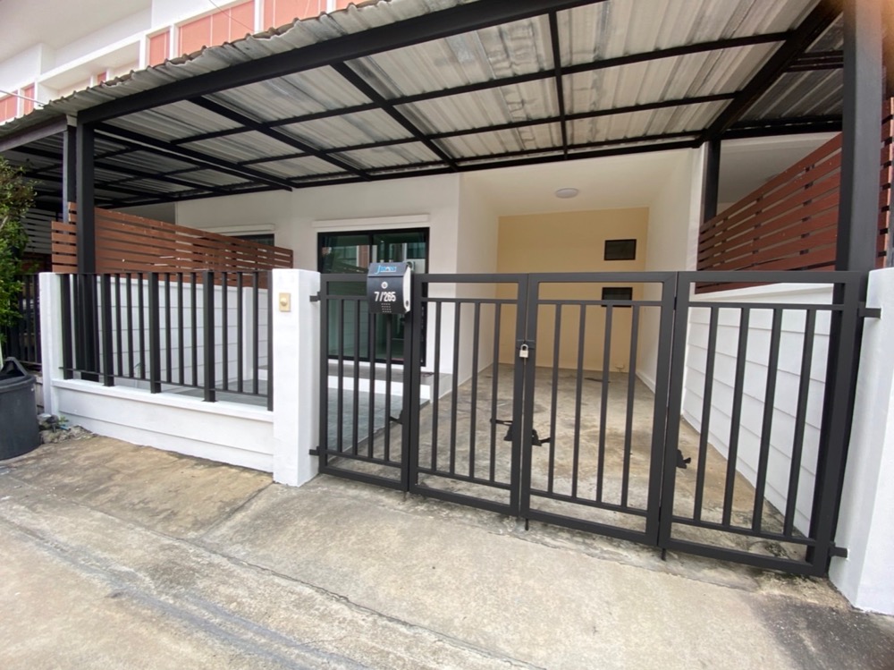 ให้เช่าทาวน์โฮมปทุมธานี รังสิต ธรรมศาสตร์ : หมู่บ้านเจทาวน์ โครงการ 1 รังสิตนครนายก (เลี้ยงสัตว์ได้)J-Town Village, Project 1 Rangsit, Nakhon Nayok (Able to raise animals) JSP City Rangsit-Klong 1 project near Future Rangsit, near 2 train lines โครงการ JSP City รังสิต-คลอง 1  ใกล้ฟิวเจอร์รังสิต ใกล