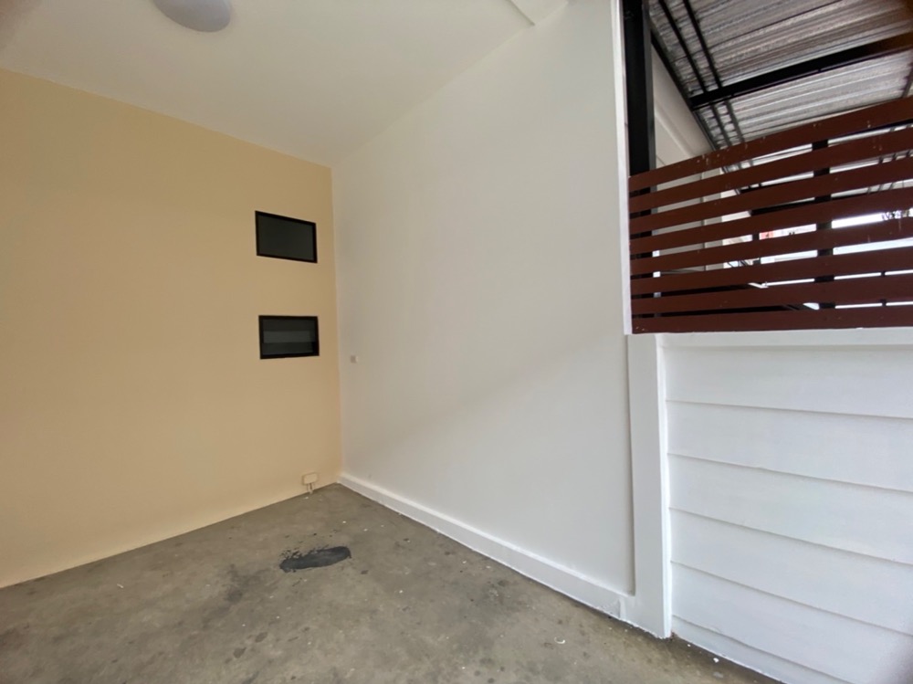 ให้เช่าทาวน์โฮมปทุมธานี รังสิต ธรรมศาสตร์ : หมู่บ้านเจทาวน์ โครงการ 1 รังสิตนครนายก (เลี้ยงสัตว์ได้)J-Town Village, Project 1 Rangsit, Nakhon Nayok (Able to raise animals) JSP City Rangsit-Klong 1 project near Future Rangsit, near 2 train lines โครงการ JSP City รังสิต-คลอง 1  ใกล้ฟิวเจอร์รังสิต ใกล