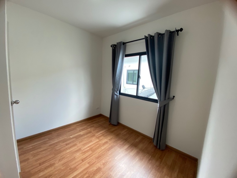 ให้เช่าทาวน์โฮมปทุมธานี รังสิต ธรรมศาสตร์ : หมู่บ้านเจทาวน์ โครงการ 1 รังสิตนครนายก (เลี้ยงสัตว์ได้)J-Town Village, Project 1 Rangsit, Nakhon Nayok (Able to raise animals) JSP City Rangsit-Klong 1 project near Future Rangsit, near 2 train lines โครงการ JSP City รังสิต-คลอง 1  ใกล้ฟิวเจอร์รังสิต ใกล