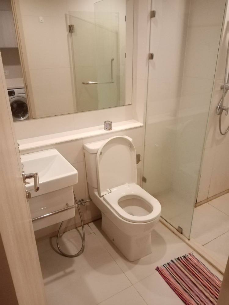 For RentCondoWitthayu, Chidlom, Langsuan, Ploenchit : Life One Wireless please add LlNE lD @806qphgn o8415o5483 Sell 6 MB