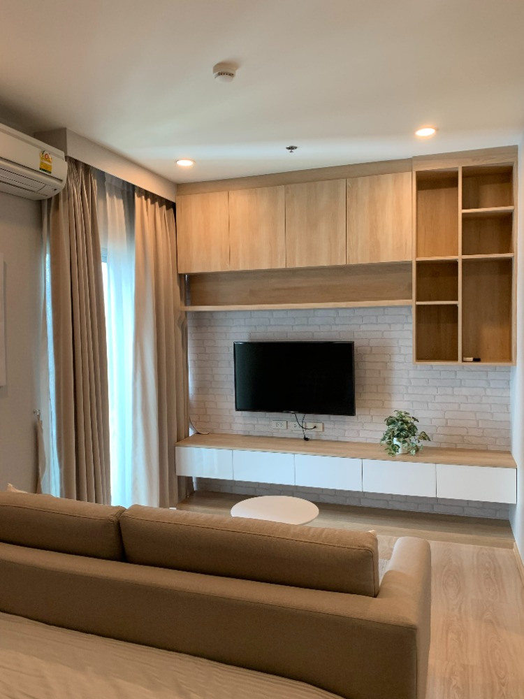 ให้เช่าคอนโดรัชดา ห้วยขวาง : For RENT : Noble revolve ratchada 2bed2bath ห้องสวยสไตล์มูจิ please call 0953905490