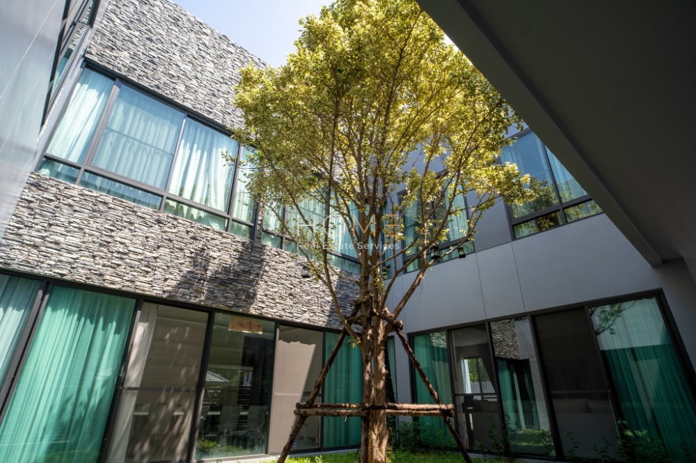 For SaleHousePattanakan, Srinakarin : The Master Private Srinakarin / 7 Bedrooms (Sale), The Master Private Srinakarin / 7 Bedrooms (SALE) PALM623