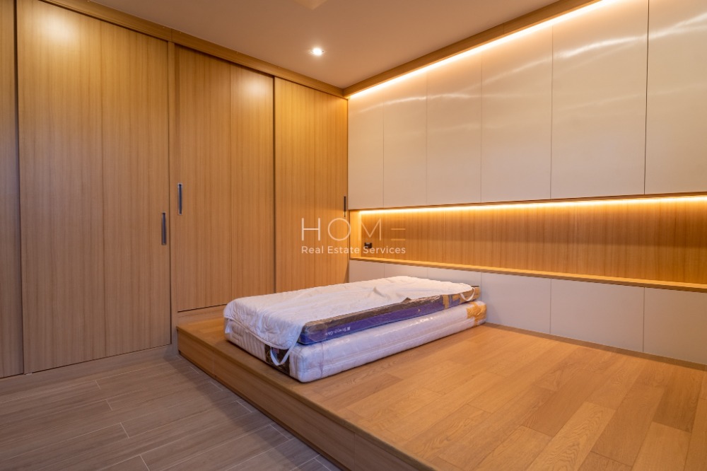 For SaleHousePattanakan, Srinakarin : The Master Private Srinakarin / 7 Bedrooms (Sale), The Master Private Srinakarin / 7 Bedrooms (SALE) PALM623