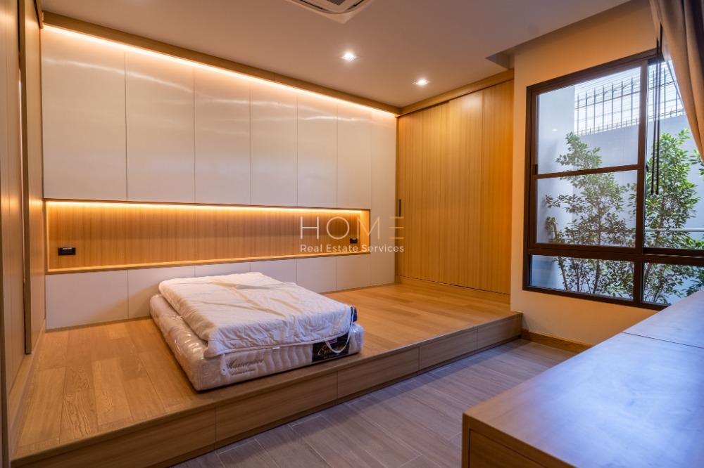 For SaleHousePattanakan, Srinakarin : The Master Private Srinakarin / 7 Bedrooms (Sale), The Master Private Srinakarin / 7 Bedrooms (SALE) PALM623