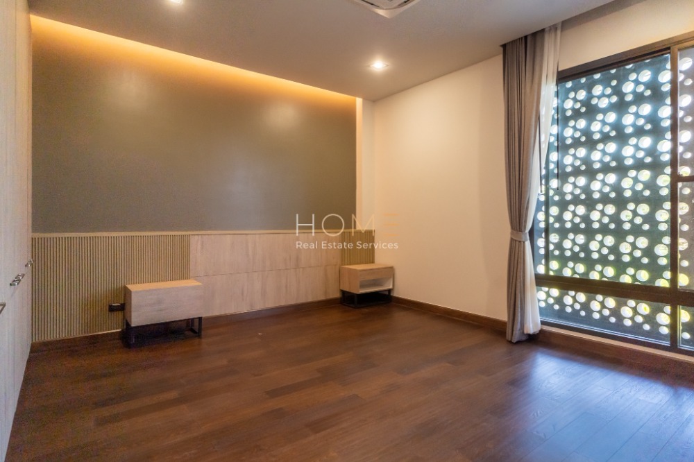 For SaleHousePattanakan, Srinakarin : The Master Private Srinakarin / 7 Bedrooms (Sale), The Master Private Srinakarin / 7 Bedrooms (SALE) PALM623