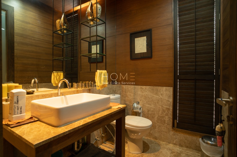 ขายบ้านพระราม 9 เพชรบุรีตัดใหม่ RCA : บ้านเดี่ยว บ้านอิสระ พระราม 9 / 4 ห้องนอน (ขาย), Baan Issara Rama 9 / Detached House 4 Bedrooms (FOR SALE) TP380