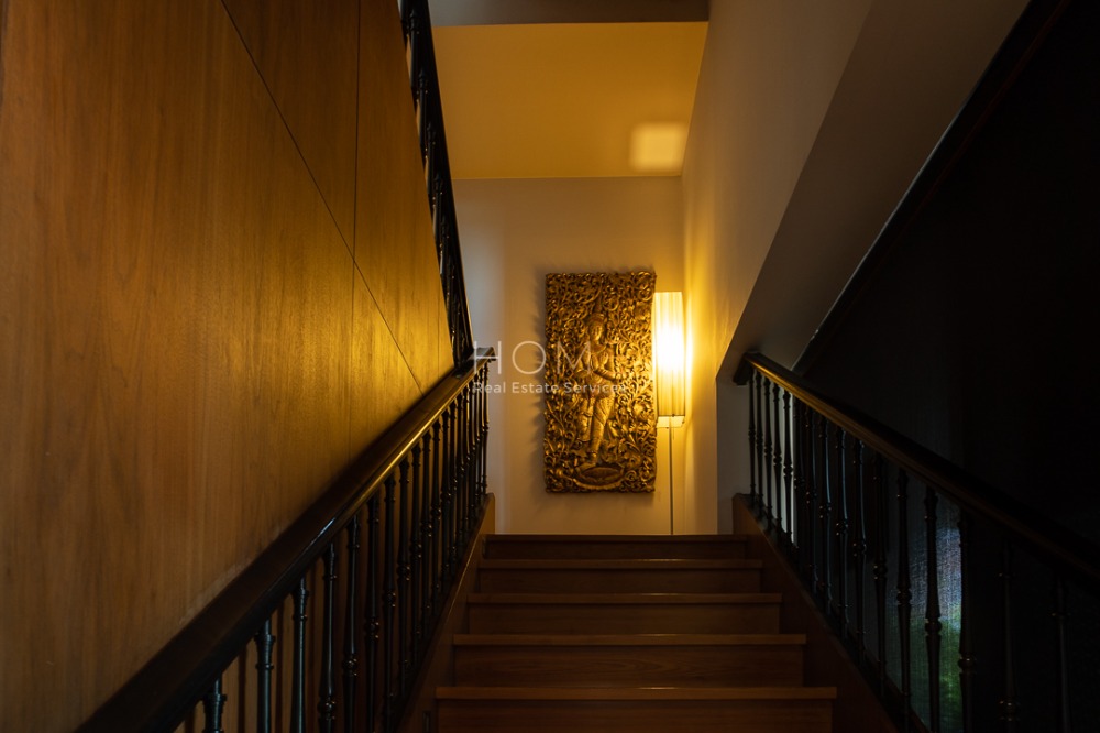 ขายบ้านพระราม 9 เพชรบุรีตัดใหม่ RCA : บ้านเดี่ยว บ้านอิสระ พระราม 9 / 4 ห้องนอน (ขาย), Baan Issara Rama 9 / Detached House 4 Bedrooms (FOR SALE) TP380