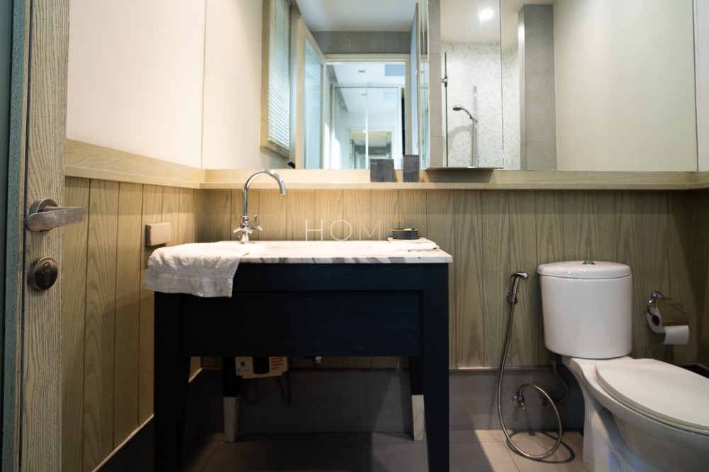 ขายบ้านพระราม 9 เพชรบุรีตัดใหม่ RCA : บ้านเดี่ยว บ้านอิสระ พระราม 9 / 4 ห้องนอน (ขาย), Baan Issara Rama 9 / Detached House 4 Bedrooms (FOR SALE) TP380