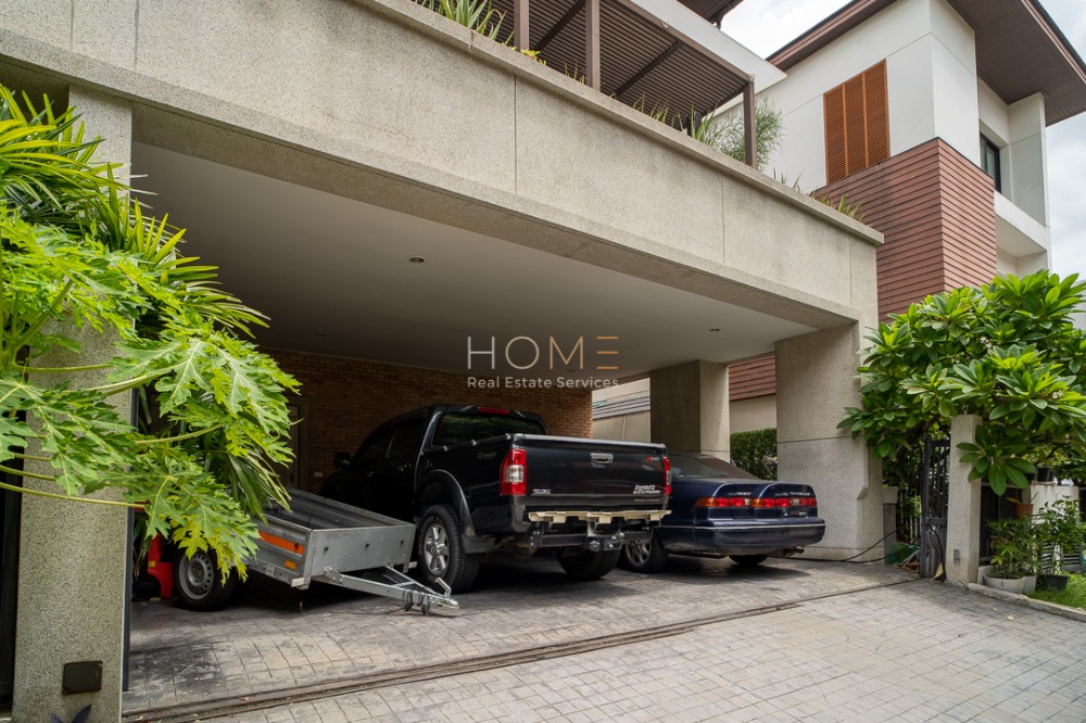 ขายบ้านพระราม 9 เพชรบุรีตัดใหม่ RCA : บ้านเดี่ยว บ้านอิสระ พระราม 9 / 4 ห้องนอน (ขาย), Baan Issara Rama 9 / Detached House 4 Bedrooms (FOR SALE) TP380