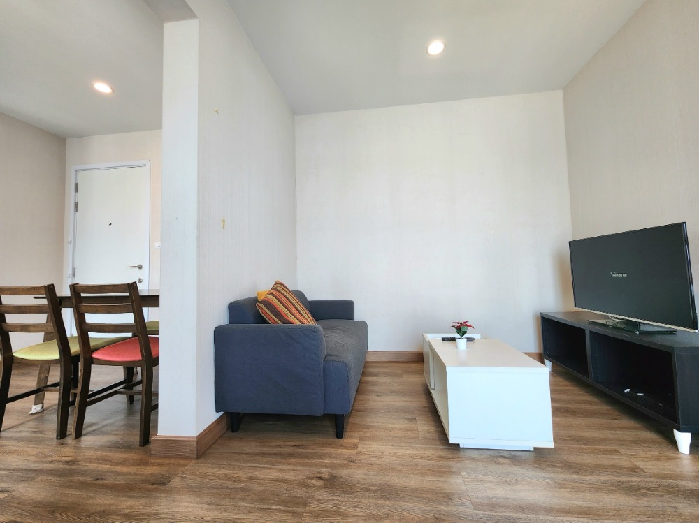 For RentCondoNonthaburi, Bang Yai, Bangbuathong : **Room available, please update** Plum Condo for rent, Central Station Phase 1, 2-bedroom type, ready to move in, new beautiful room **A room like this doesn't happen often.