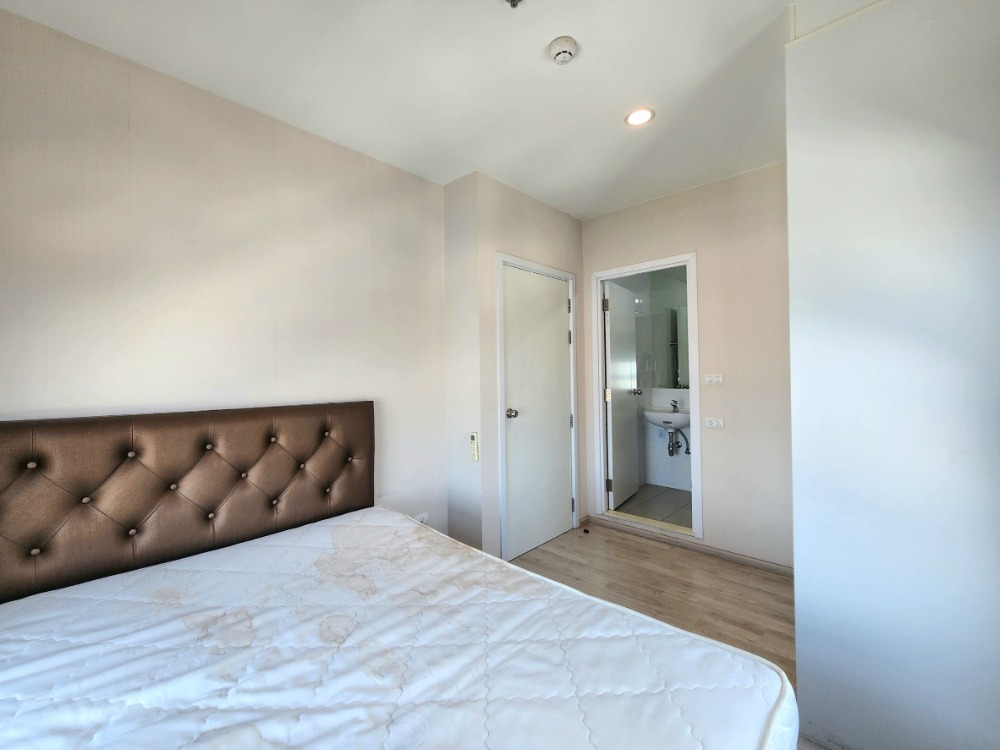 For RentCondoNonthaburi, Bang Yai, Bangbuathong : **Room available, please update** Plum Condo for rent, Central Station Phase 1, 2-bedroom type, ready to move in, new beautiful room **A room like this doesn't happen often.