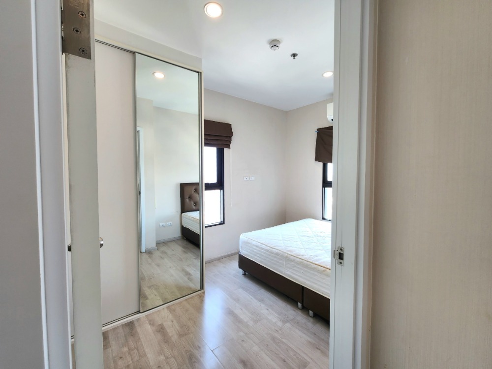 For RentCondoNonthaburi, Bang Yai, Bangbuathong : **Room available, please update** Plum Condo for rent, Central Station Phase 1, 2-bedroom type, ready to move in, new beautiful room **A room like this doesn't happen often.