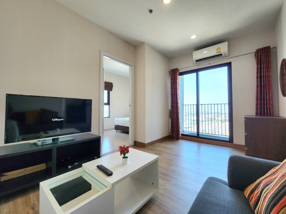 For RentCondoNonthaburi, Bang Yai, Bangbuathong : **Room available, please update** Plum Condo for rent, Central Station Phase 1, 2-bedroom type, ready to move in, new beautiful room **A room like this doesn't happen often.