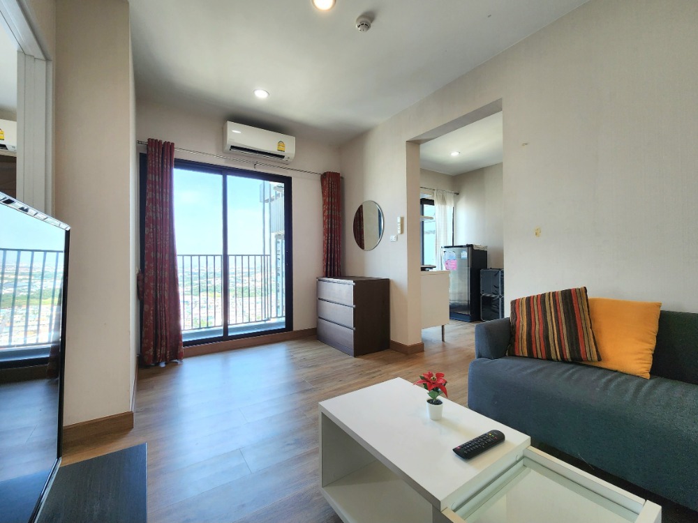 For RentCondoNonthaburi, Bang Yai, Bangbuathong : **Room available, please update** Plum Condo for rent, Central Station Phase 1, 2-bedroom type, ready to move in, new beautiful room **A room like this doesn't happen often.