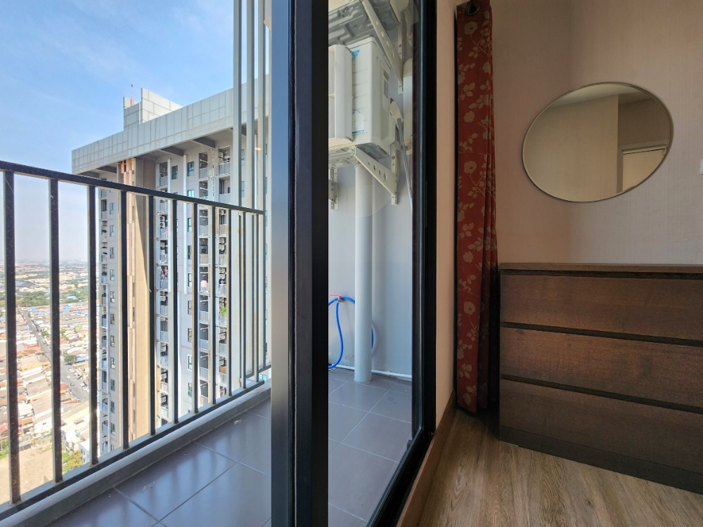 For RentCondoNonthaburi, Bang Yai, Bangbuathong : **Room available, please update** Plum Condo for rent, Central Station Phase 1, 2-bedroom type, ready to move in, new beautiful room **A room like this doesn't happen often.