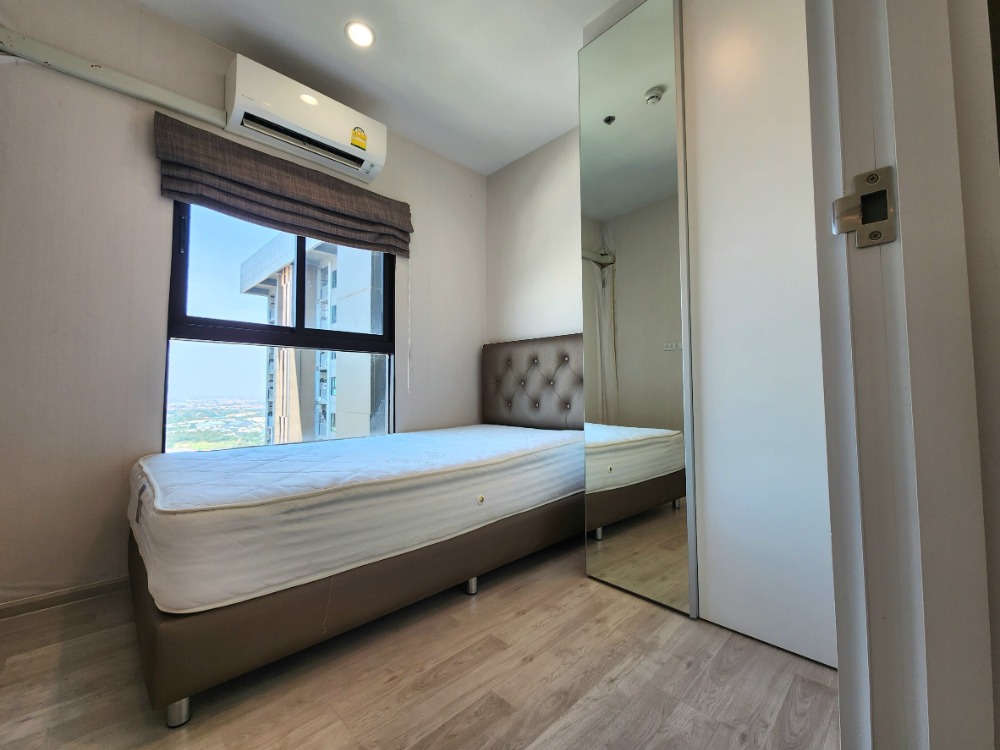For RentCondoNonthaburi, Bang Yai, Bangbuathong : **Room available, please update** Plum Condo for rent, Central Station Phase 1, 2-bedroom type, ready to move in, new beautiful room **A room like this doesn't happen often.
