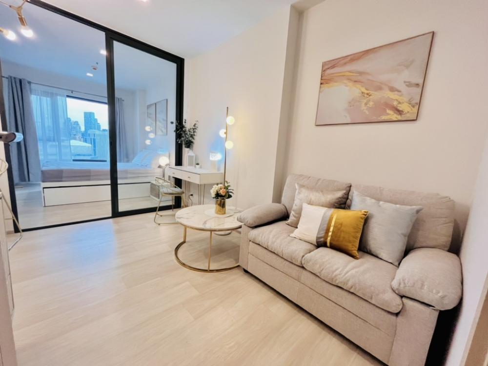 ให้เช่าคอนโดวิทยุ ชิดลม หลังสวน : 🚝BTS Ploenchit walk 5mn,Life one wireless condo New room with amazing view🏙️🏙️🏙️