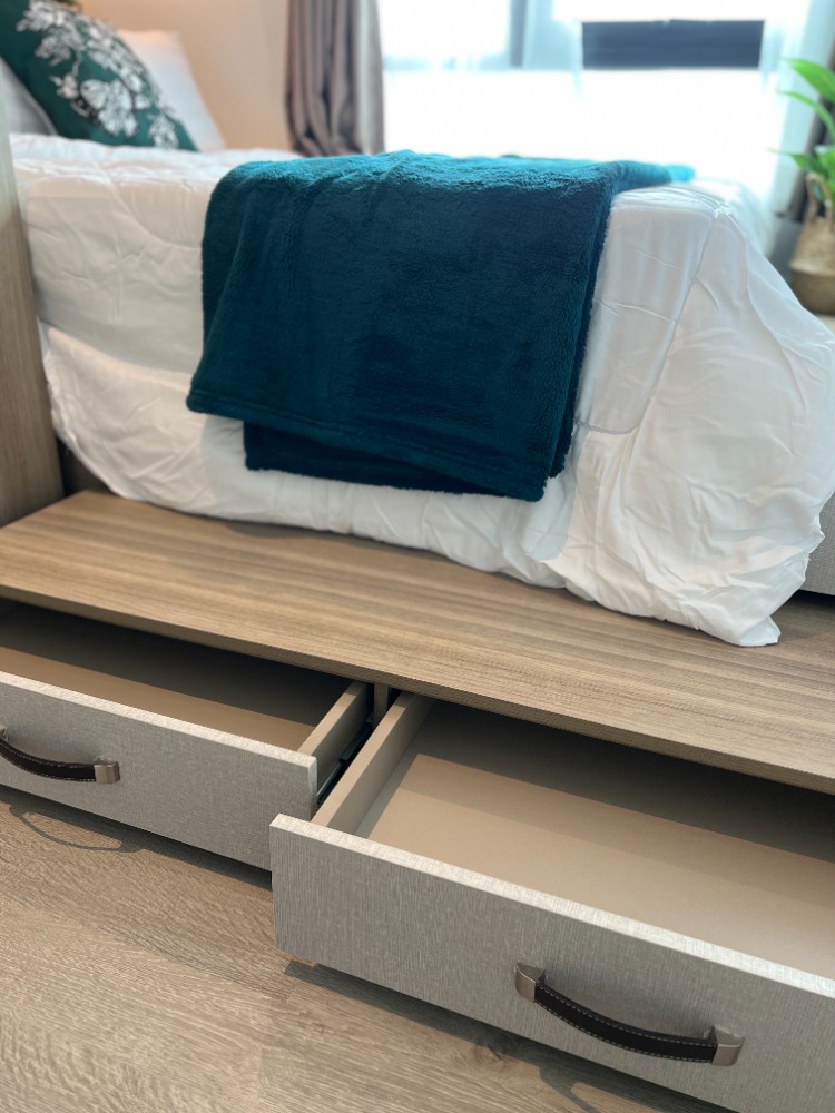 For RentCondoThaphra, Talat Phlu, Wutthakat : Rent Altitude Unicorn Sathorn-Thapra, walk to BTS, 1 bedroom, special price, corner room, open view, new room, full furniture, washing machine, microwave, TV, refrigerator, complete electric