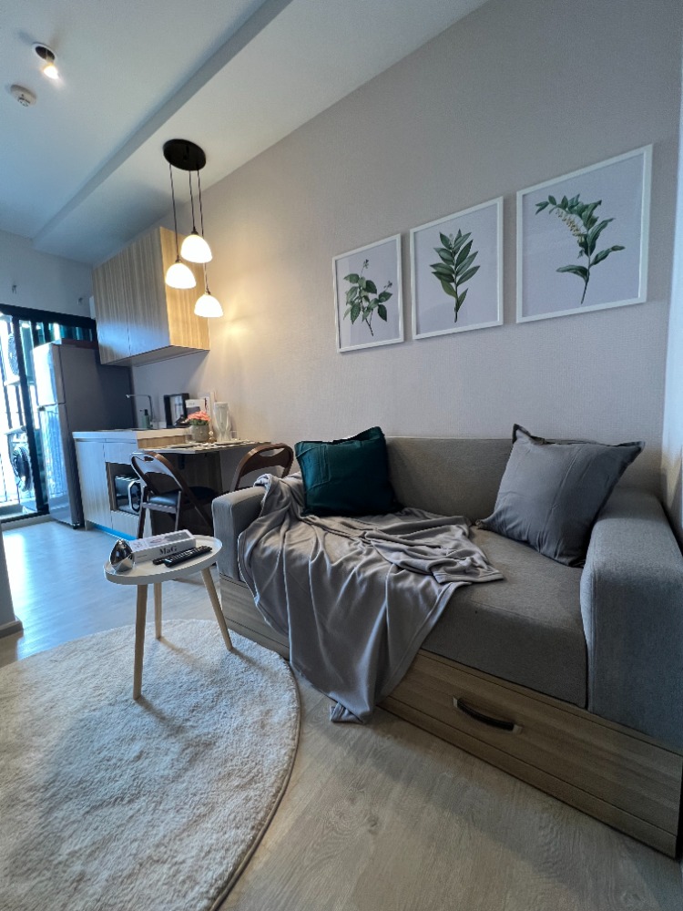 For RentCondoThaphra, Talat Phlu, Wutthakat : Rent Altitude Unicorn Sathorn-Thapra, walk to BTS, 1 bedroom, special price, corner room, open view, new room, full furniture, washing machine, microwave, TV, refrigerator, complete electric