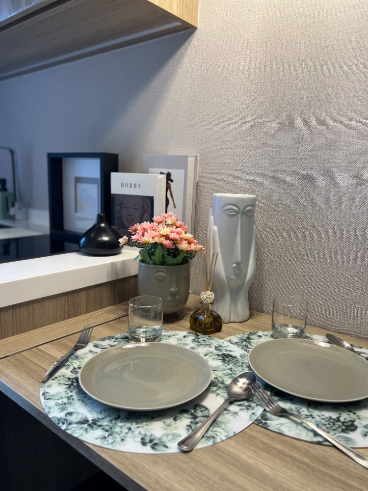 For RentCondoThaphra, Talat Phlu, Wutthakat : Rent Altitude Unicorn Sathorn-Thapra, walk to BTS, 1 bedroom, special price, corner room, open view, new room, full furniture, washing machine, microwave, TV, refrigerator, complete electric