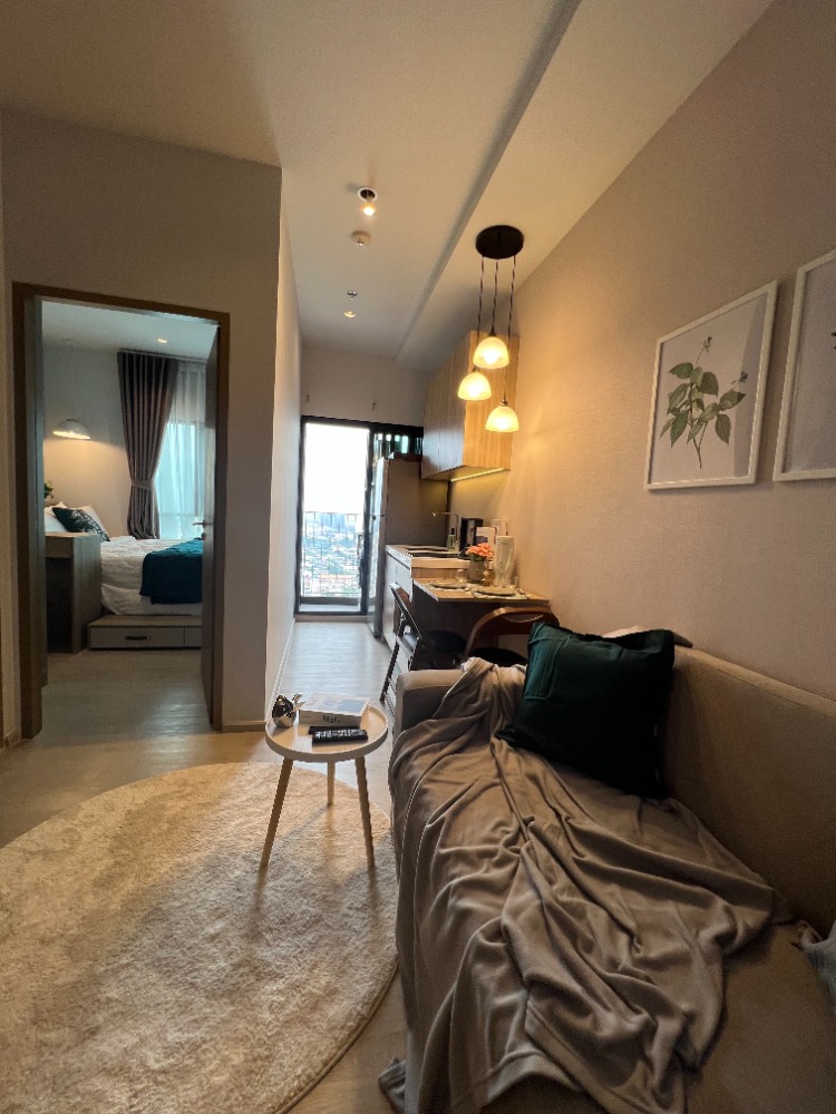 For RentCondoThaphra, Talat Phlu, Wutthakat : Rent Altitude Unicorn Sathorn-Thapra, walk to BTS, 1 bedroom, special price, corner room, open view, new room, full furniture, washing machine, microwave, TV, refrigerator, complete electric