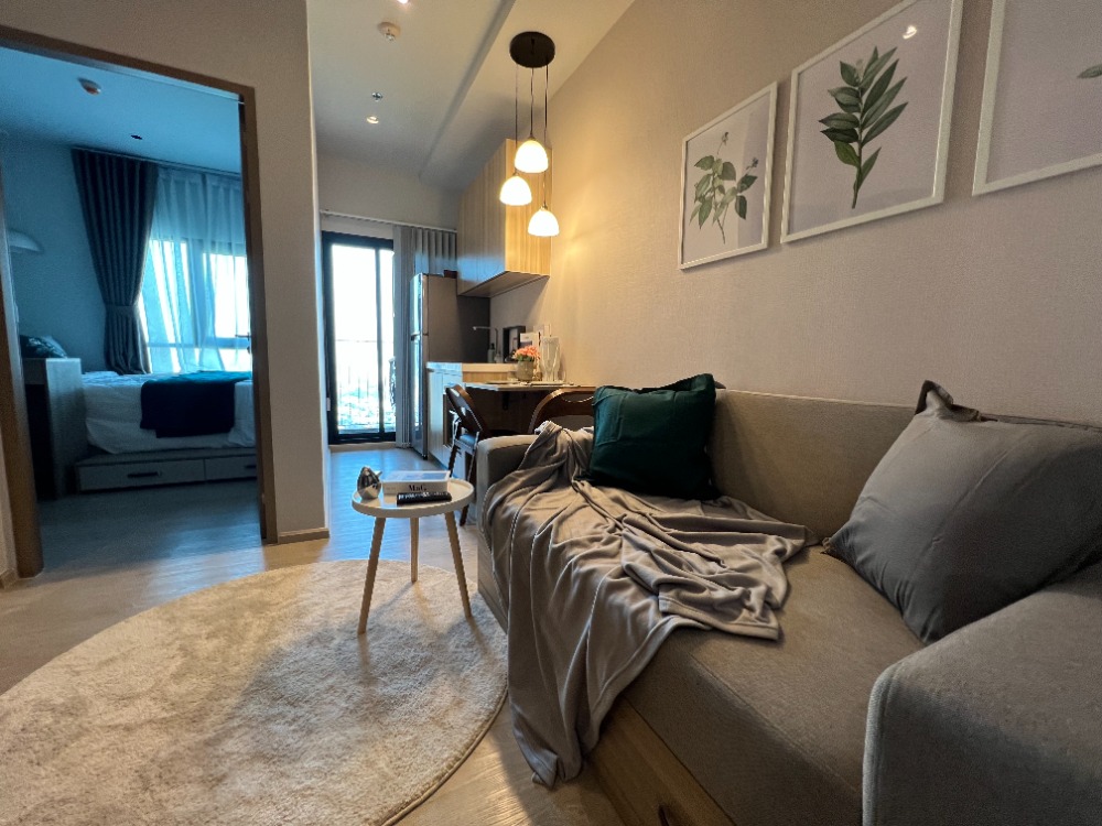 For RentCondoThaphra, Talat Phlu, Wutthakat : Rent Altitude Unicorn Sathorn-Thapra, walk to BTS, 1 bedroom, special price, corner room, open view, new room, full furniture, washing machine, microwave, TV, refrigerator, complete electric