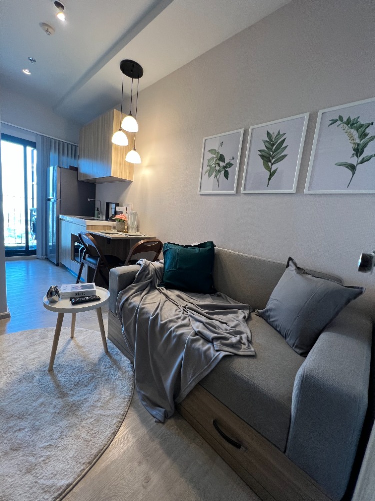 For RentCondoThaphra, Talat Phlu, Wutthakat : Rent Altitude Unicorn Sathorn-Thapra, walk to BTS, 1 bedroom, special price, corner room, open view, new room, full furniture, washing machine, microwave, TV, refrigerator, complete electric