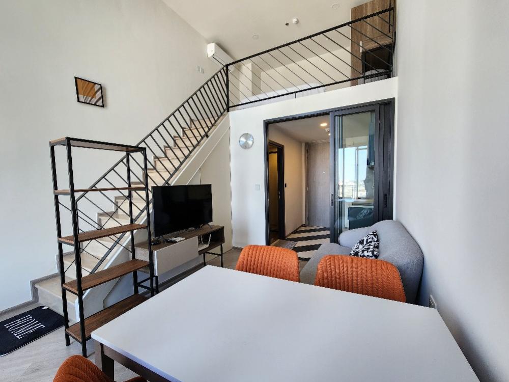 For RentCondoVipawadee, Don Mueang, Lak Si : Condo for rent, The Base, Saphan Mai, Loft room, 2 floors ✅ Near the fitness room, airport view ❗