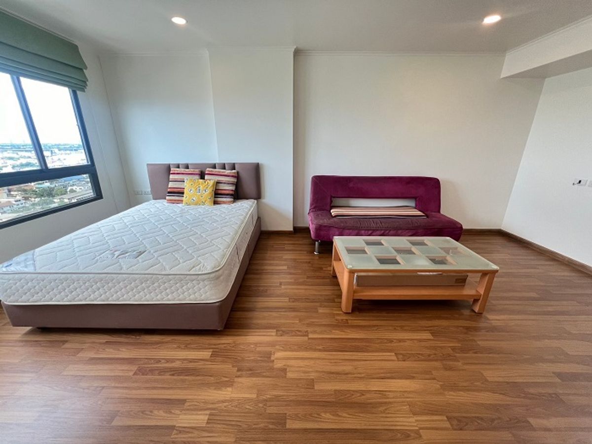 For SaleCondoPinklao, Charansanitwong : 💥Code L1PK120214💥 📢📢Selling cheap Lumpini Place Pinklao (2 BED 65.02 sq m/3.55 million) 12th floor with furniture, near shopping mall, main road 📞 087-4496994 First