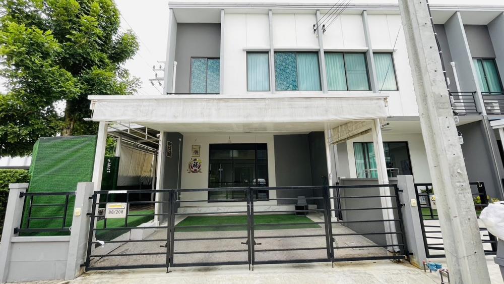 For RentTownhomeRama5, Ratchapruek, Bangkruai : Townhome for rent, 2 floors, behind the corner of the Pleno Ratchaphruek project, near the Chao Phraya Market.