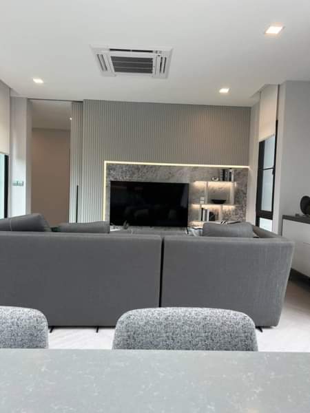 ให้เช่าบ้านพัฒนาการ ศรีนครินทร์ : ขาย บ้านเดี่ยว นันทวัน พระราม9 – ศรีนครินทร์, 4 ห้องนอน 5 ห้องน้ำ, 380 ตรม.