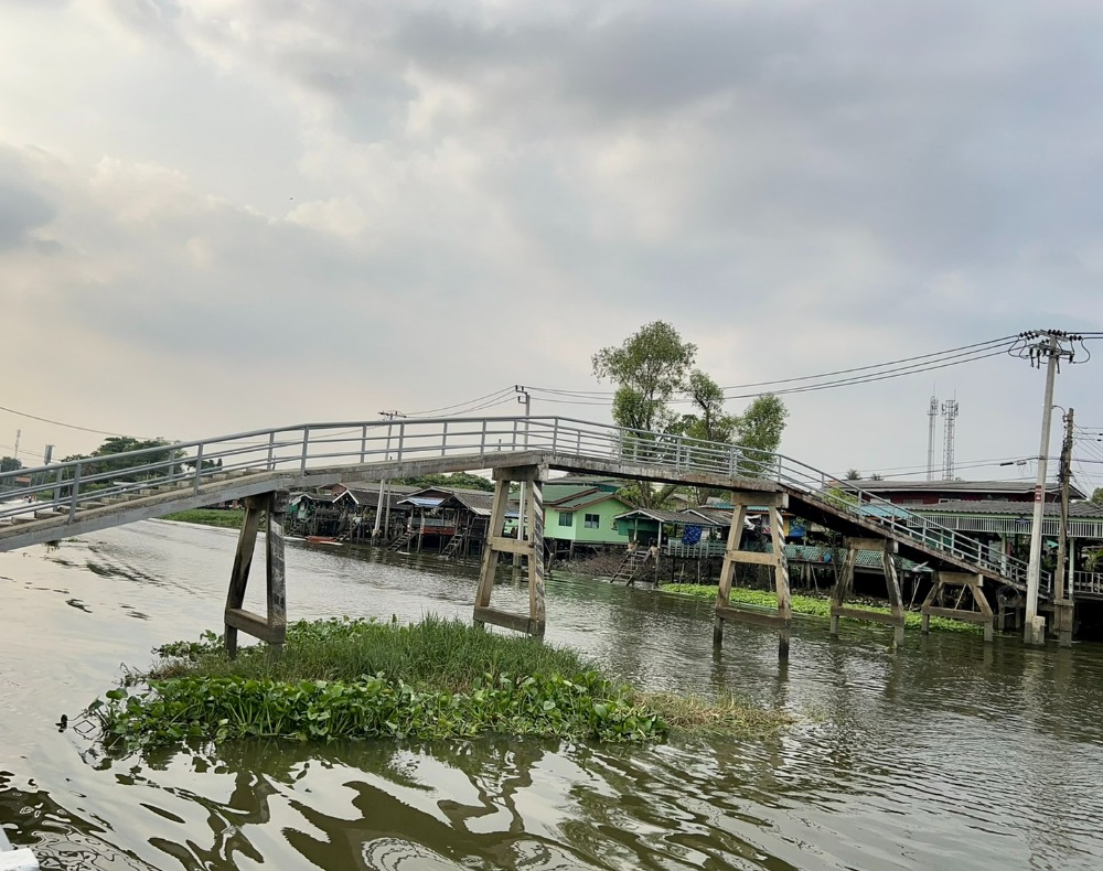 ขายที่ดินนนทบุรี บางใหญ่ บางบัวทอง : ขายที่ดินติดคลองอ้อมนนท์