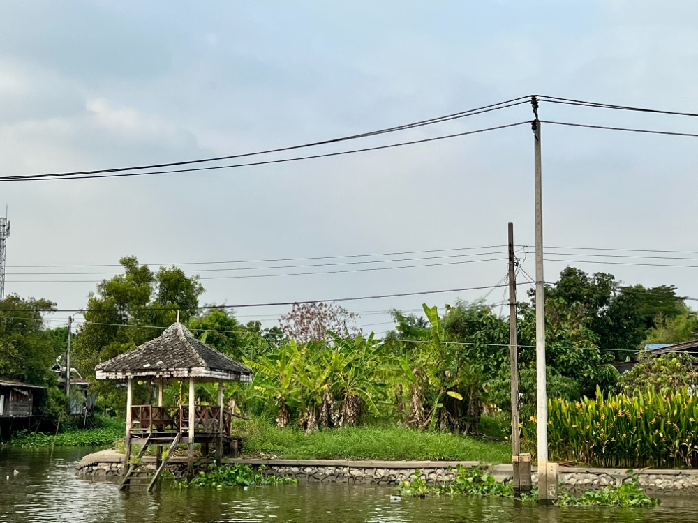 ขายที่ดินนนทบุรี บางใหญ่ บางบัวทอง : ขายที่ดินติดคลองอ้อมนนท์