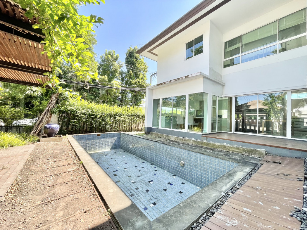 ให้เช่าบ้านลาดกระบัง สุวรรณภูมิ : ให้เช่า บ้านเดี่ยว Nirvana Icon วงแหวน พระราม9 พร้อมสระว่ายน้ำ ใกล้ Wellingtion International School