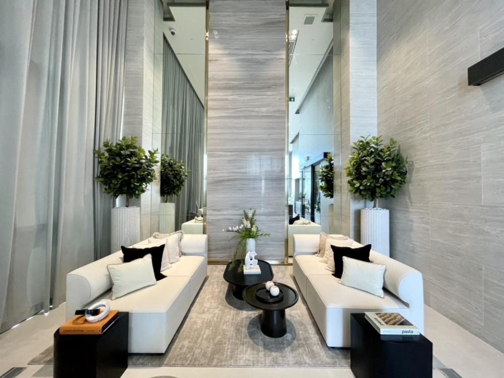 For SaleCondoLadprao, Central Ladprao : 𝐓𝐡𝐞 𝐂𝐫𝐞𝐬𝐭 𝐏𝐚𝐫𝐤 | 1 bedroom 𝟑𝟓 Sq.m | The Best price guaranteed 💯📱𝟬𝟵𝟮-𝟴𝟬𝟴𝟴𝟴𝟵𝟵