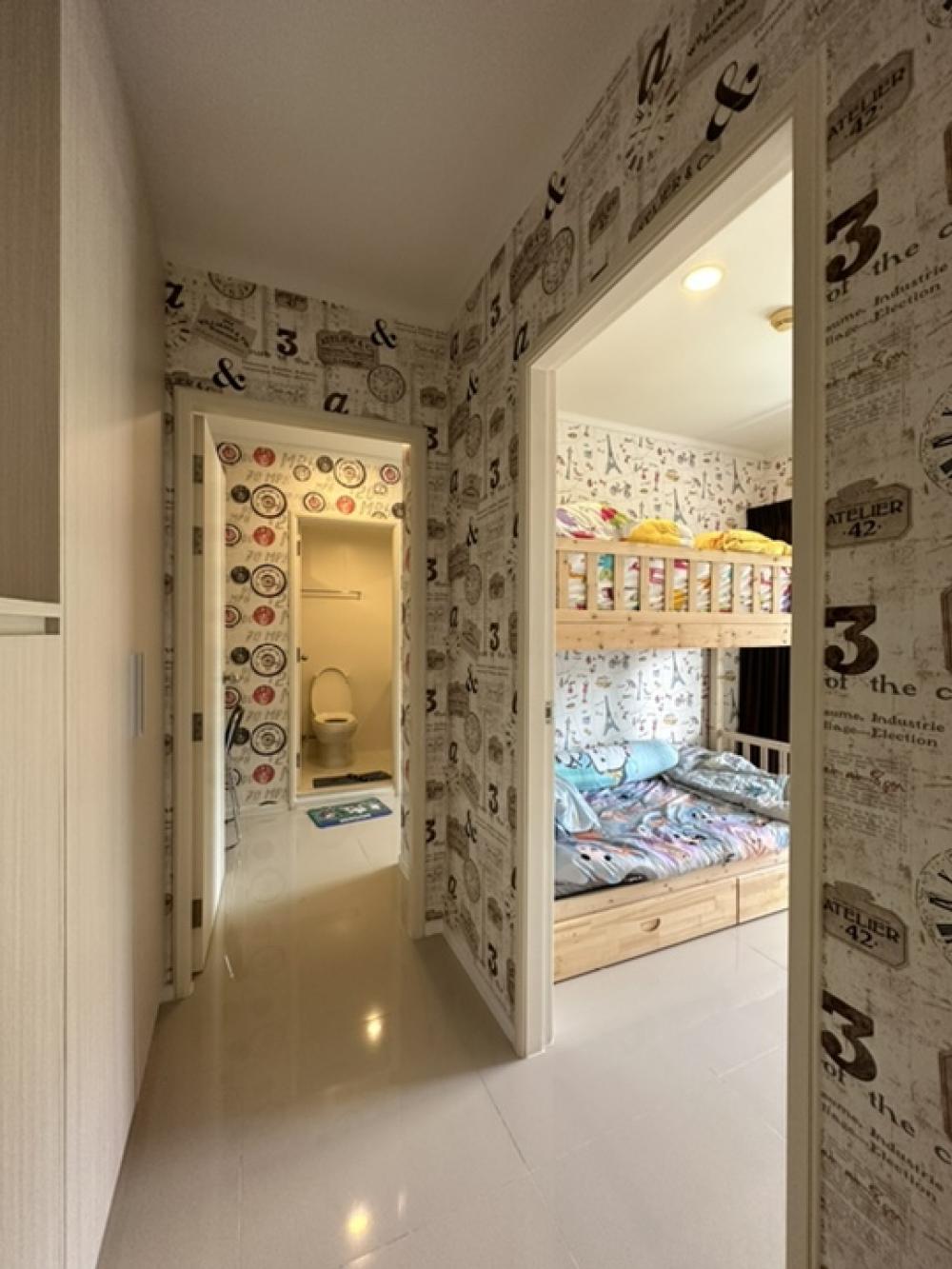 ขายคอนโดพัทยา บางแสน ชลบุรี สัตหีบ : คอนโด ลุมพินี พาร์คบีช จอมเทียน ตึก A ติดหาด ชั้น 2 ขนาดห้อง 57 ตารางเมตร ราคา 3400000 บาท