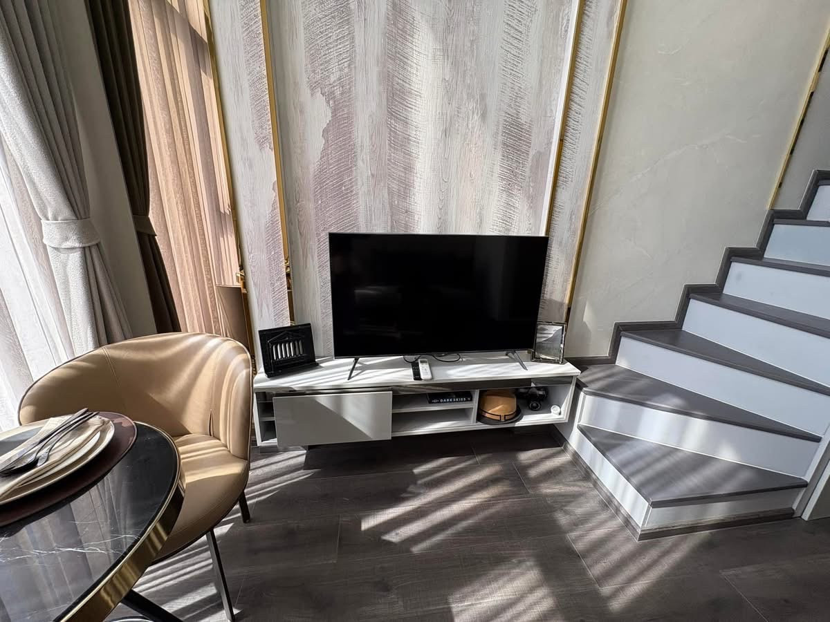 ðŋKnightsbridge Space Ratchayotinðŋ āļŦāđāļāļāļŠāļ§āļĒ āļāļāđāļāđāļāļāļąāļāļŠāļĄāļąāļĒ ð 1 āļŦāđāļāļāļāļāļ - 30 āļāļĢ.āļĄ. āļĢāļēāļāļēāļāđāļāļĢāļāļāđāļāđ !!! â āđāļāļĨāđāļāļąāļ BTS āļĢāļąāļāđāļĒāļāļīāļ Loading...