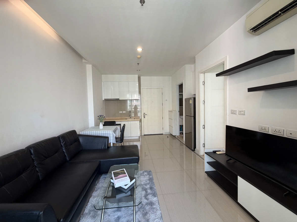 For SaleCondoRama9, Petchburi, RCA : For inquiries, call: 095-254-6826 Condo for sale or rent, TC Green Rama 9, near MRT Rama 9. There are many rooms, high floors, beautiful views, selecting the best room location. Fully decorated, ready to move in