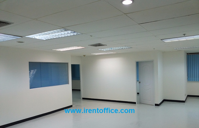 For RentOfficeRama9, Petchburi, RCA : Rama 9 Office, Huai Khwang, Vongvanich Building MRT Rama 9 Station, Huai Khwang, Huai Khwang, near the expressway The rental area starts from 80 sq m. or more. Call 02-512-5909, 084-543-4833. See other buildings at www.irentoffice.com and welcome
