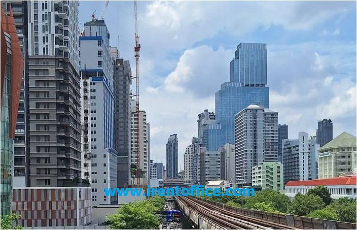 For RentOfficeRama9, Petchburi, RCA : Cheap office, Rama 9, Huay Kwang, Panich Plaza Building MRT Rama 9 Huai Khwang Station, Huai Khwang District, near the expressway Rental area size starts at 100 sq m. or more Tel. 02-512-5909, 084-543-4833 See other building information at www.irentoffice