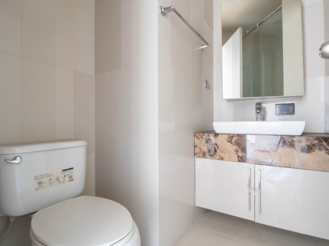 For SaleCondoWongwianyai, Charoennakor : Condo for sale FUSE Sathorn - Taksin 70 sq m.