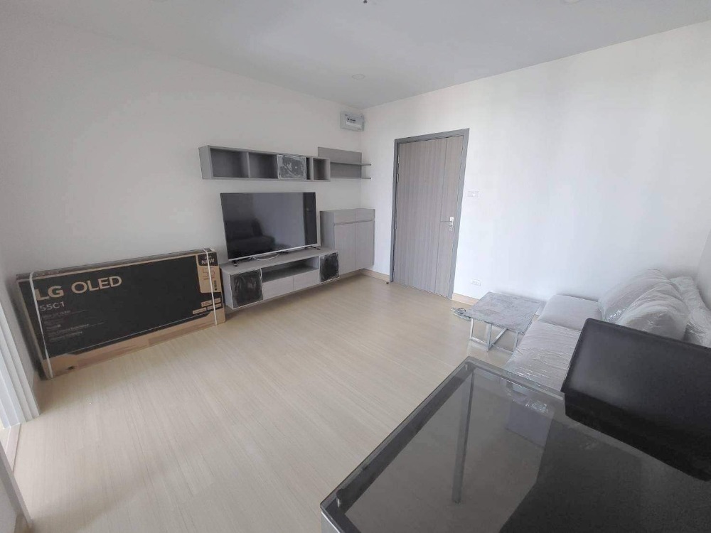 For RentCondoRamkhamhaeng, Hua Mak : SVR145 Supalai Vetranda Ramkhamhaeng Condo, Floor 19, Building A, Decorated 43 sqm. 15,500./Month 064-959-8900