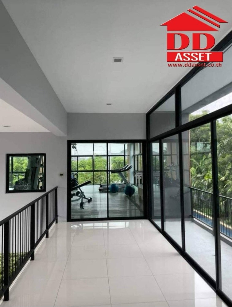 For SaleTownhomeNonthaburi, Bang Yai, Bangbuathong : 2 storey townhome for sale, The Gallery Village. Nature's Trend Rattanathibet-Ratchapruek Village on Ratchaphruek Road near Bang Phlu BTS station Access in many ways, convenient to travel.