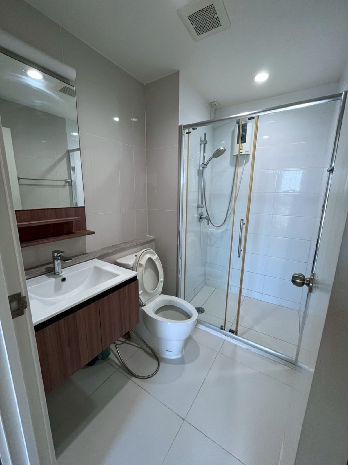 For RentCondoSathorn, Narathiwat : For  Rent  Fuse Chan -SathornSpecial price 12,000