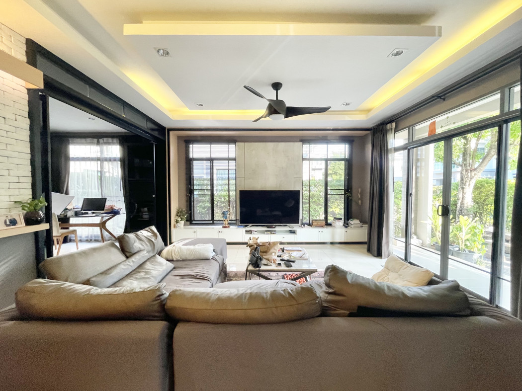 For RentHousePattanakan, Srinakarin : Luxury House for rent Pattanakarn38 fully furnished near Thonglo