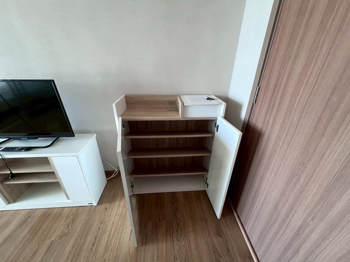 For RentCondoSathorn, Narathiwat : For  Rent  Fuse Chan -SathornSpecial price 12,000